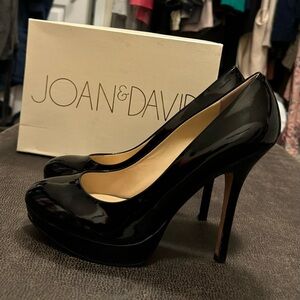 Joan & David black patent leather pumps